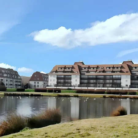 A Avec Terrasse - 33 M²