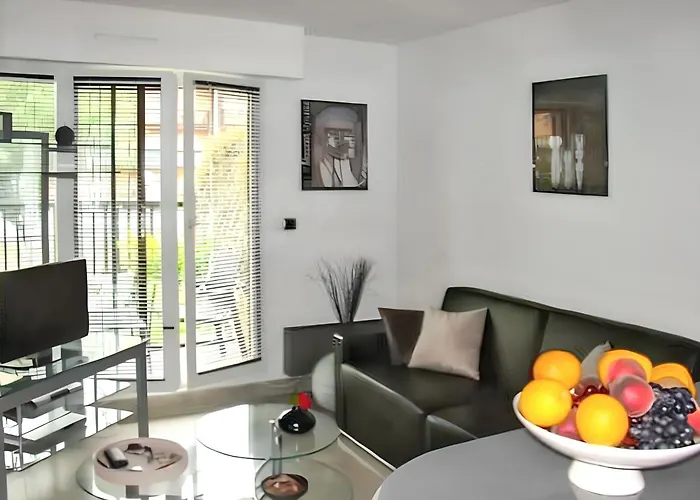 A Avec Terrasse - 33 M² *