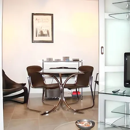 Casa vacanze à Avec Terrasse - 33 M²