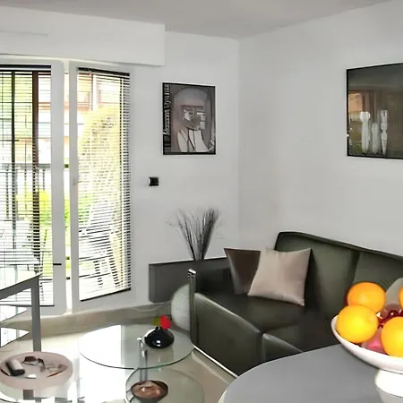 A Sur Avec Terrasse 33 M² *